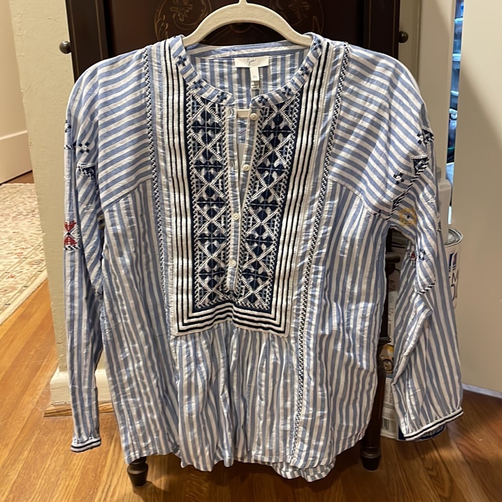 Joie Archana embroidered blouse never worn